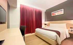 Icheck Inn Nana By Aspira
